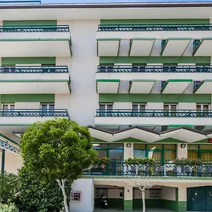 Viscount 2*, Riccione Italien