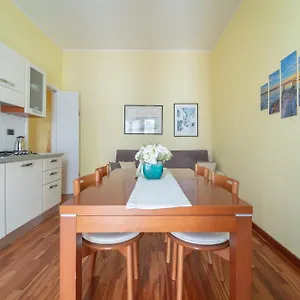 https://apartment-via-spano.in-sardinia.net