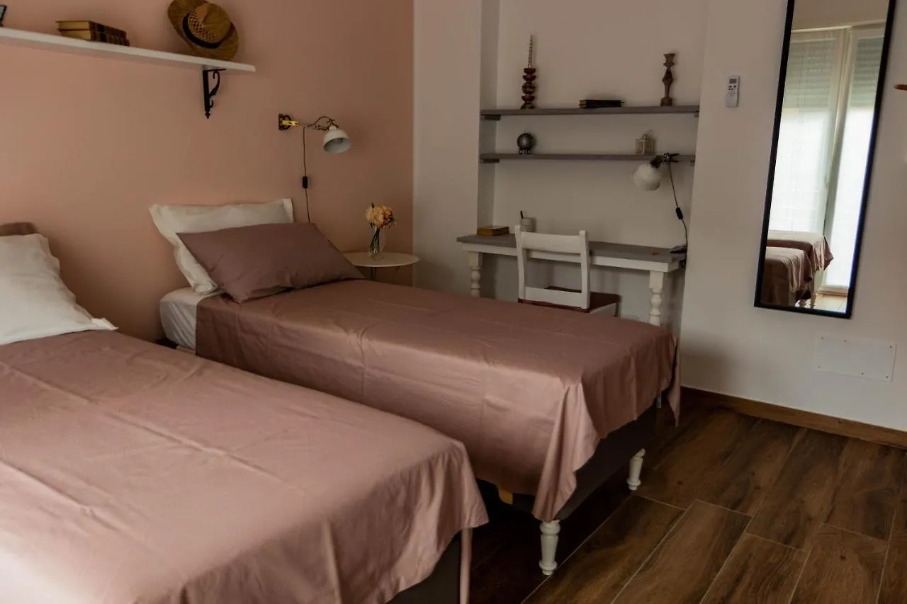 Lora Giusta Guest House 코모